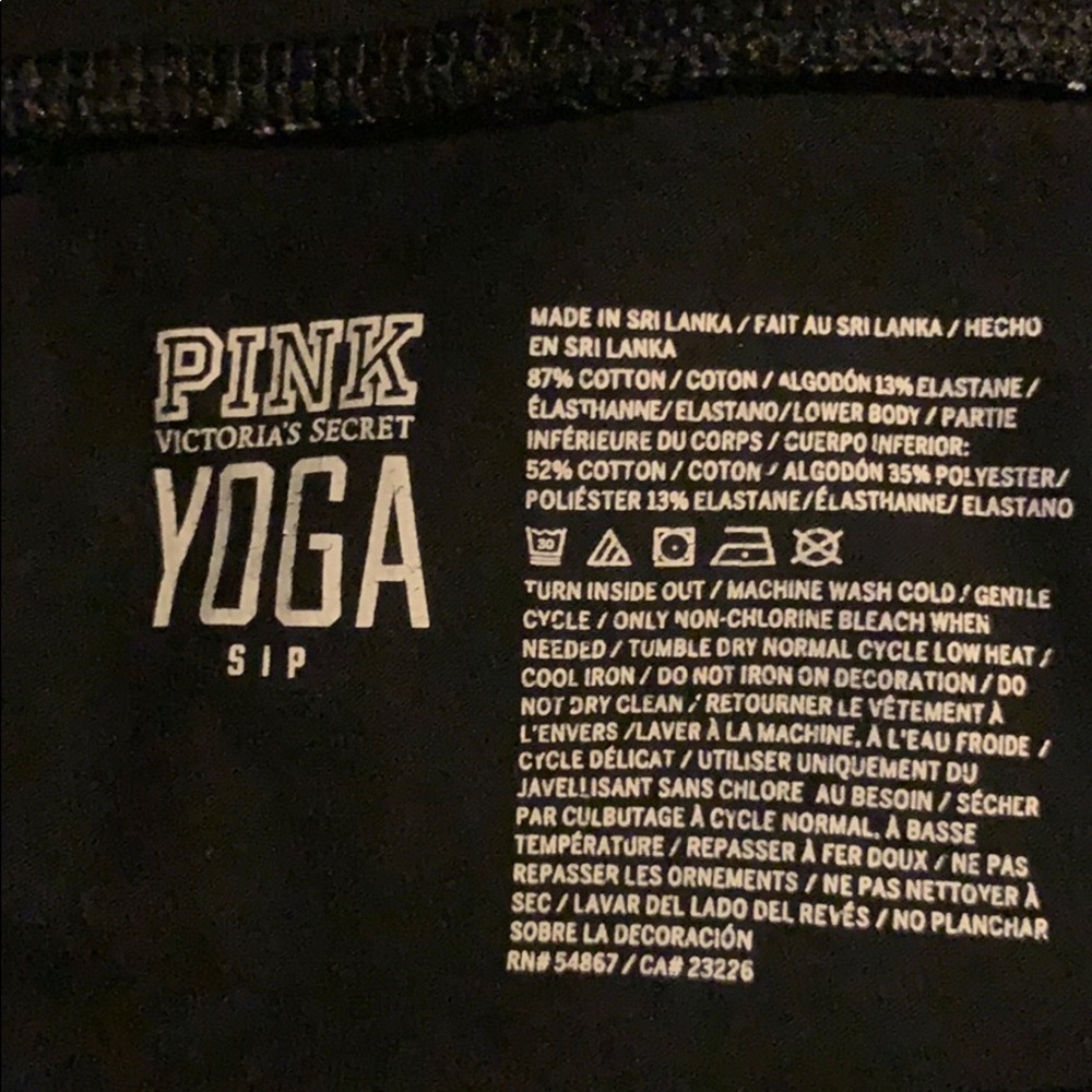 Vs Pink cropped 🧘‍♀️ yogas! - Picture 3 of 3